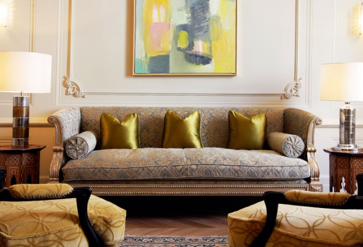 Mr & Mrs Smith - Drawing Room