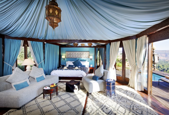 Mr & Mrs Smith - Tent 55