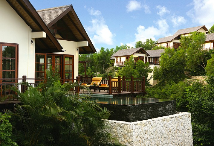 Mr & Mrs Smith - Villas