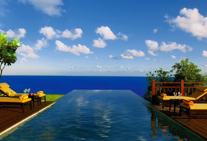 Mr & Mrs Smith - Villa pool