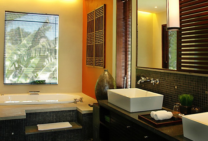 Mr & Mrs Smith - Amala Residence bathroom