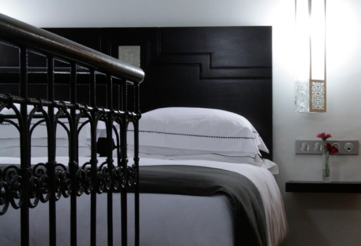 Mr & Mrs Smith - Mezzanine Suite