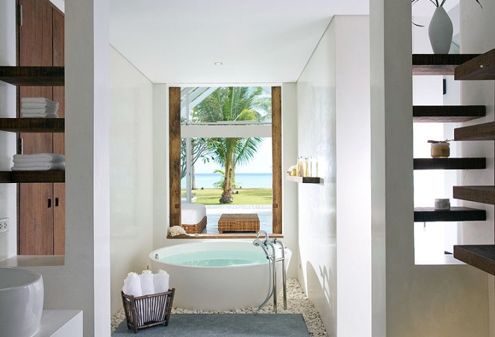 Mr & Mrs Smith - YL Studio bathroom