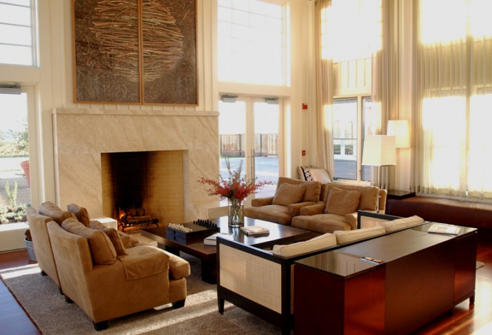 Mr & Mrs Smith - Hilltop Living Room