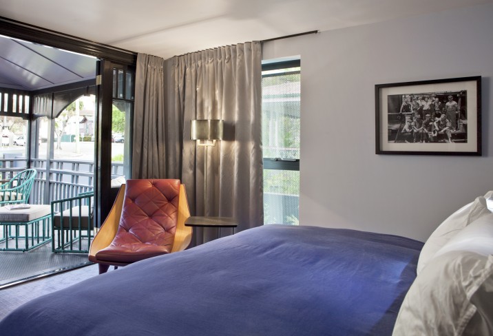 Mr & Mrs Smith - Bedroom