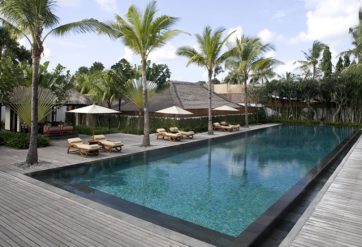Mr & Mrs Smith - Main pool at the Club