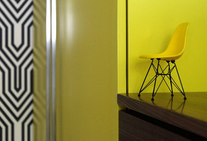 Mr & Mrs Smith - Yellow bedroom