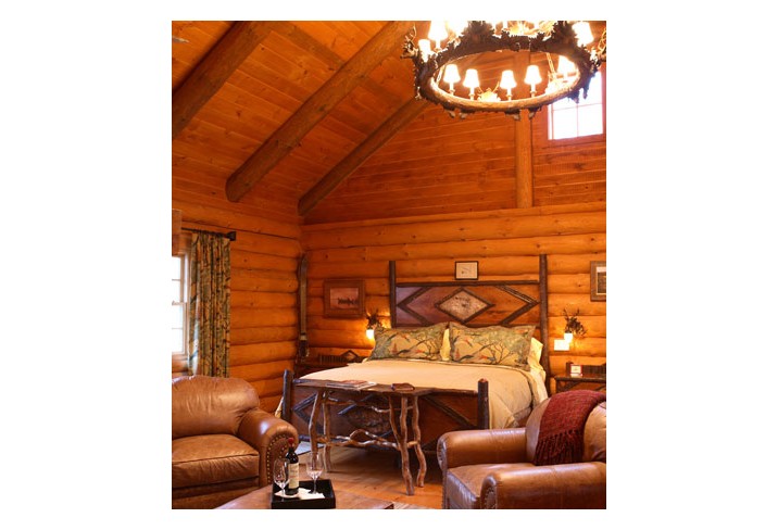 Mr & Mrs Smith - Log Cabin bedroom