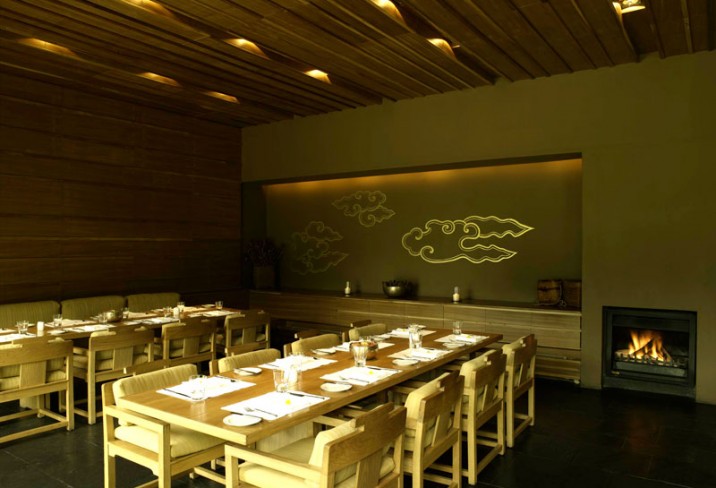 Mr & Mrs Smith - Paro dining room