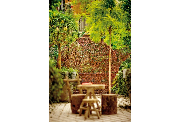 Mr & Mrs Smith - Le Jardin (The Garden)