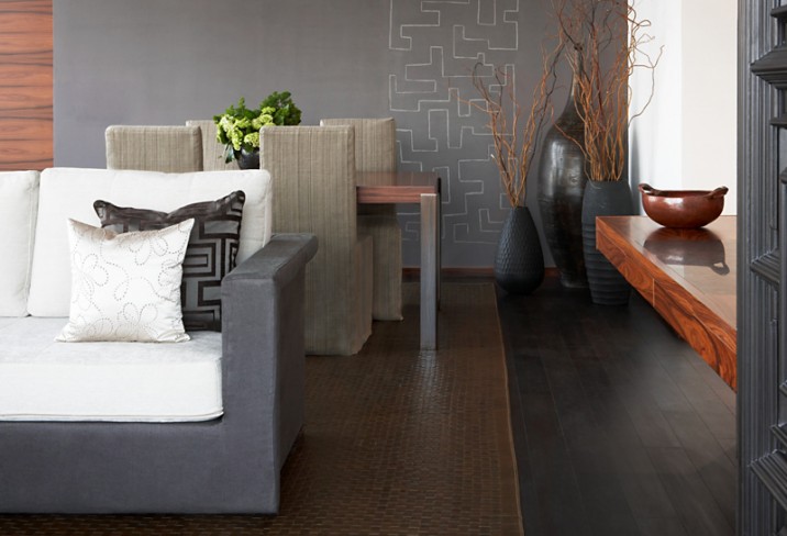 Mr & Mrs Smith - Suite living and dining Area