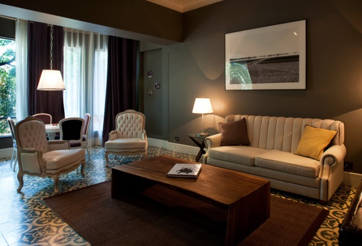 Mr & Mrs Smith - La Romita sitting area