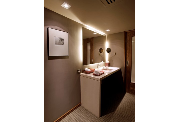 Mr & Mrs Smith - Single Deluxe Bathroom