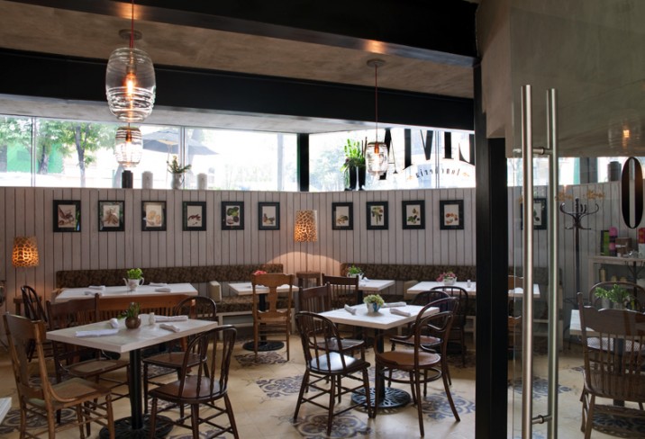 Mr & Mrs Smith - Loncheria Olivia Restaurant