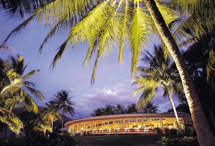 Mr & Mrs Smith - The Lodge exterior in the evening