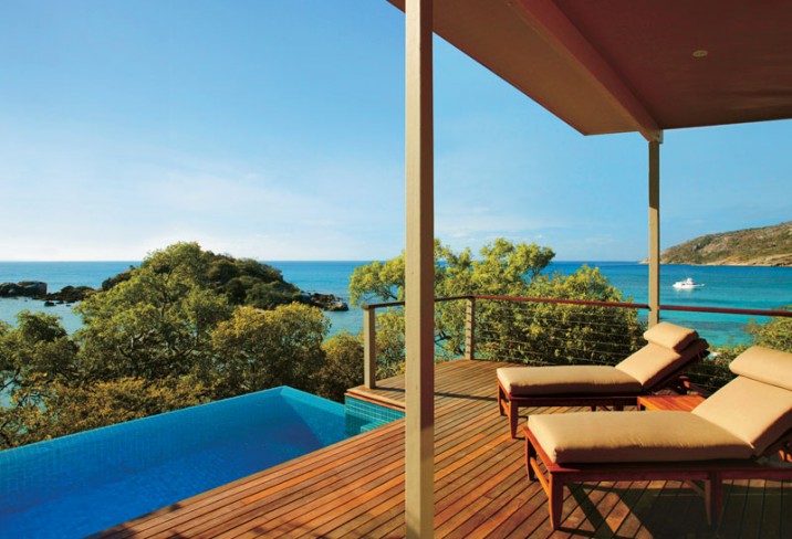 Mr & Mrs Smith - Pavilion deck