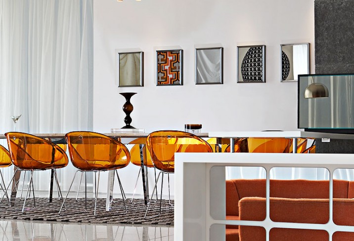 Mr & Mrs Smith - Dining room