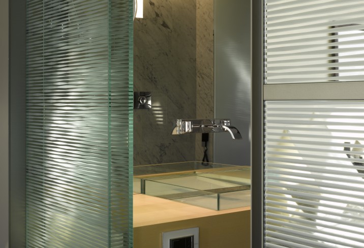 Mr & Mrs Smith - Deluxe Bathroom