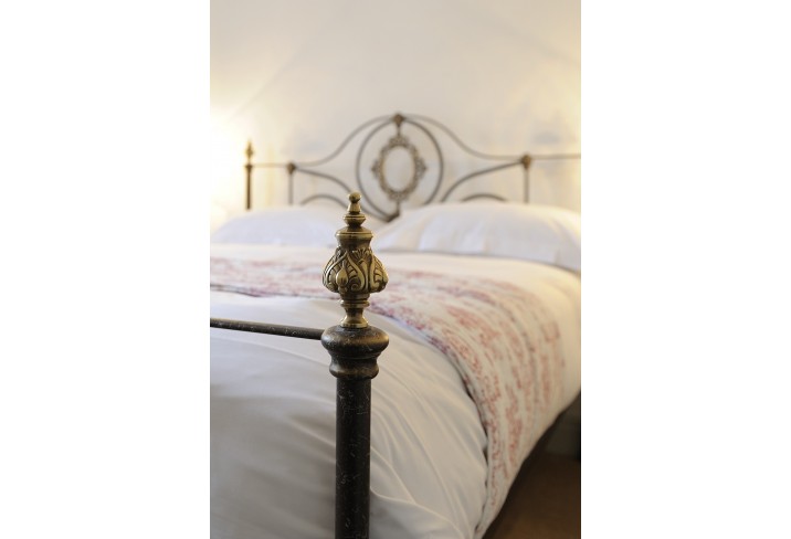 Mr & Mrs Smith - Bedroom
