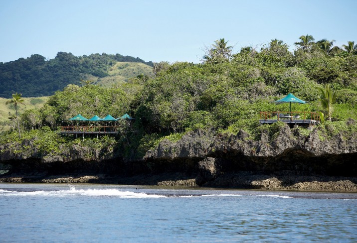 Mr & Mrs Smith - Walu Deck and Blowhole outside dining areas