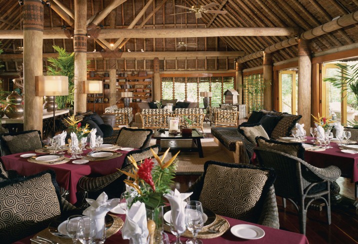 Mr & Mrs Smith - Bure Levu restaurant interior