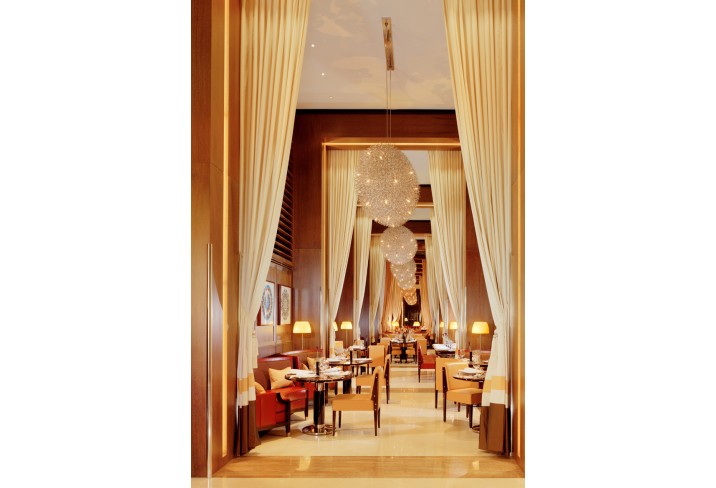Mr & Mrs Smith - CUT at 45 Park Lane (Restaurant)