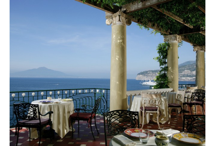 Mr & Mrs Smith - Terrace La Pergola (Restaurant)