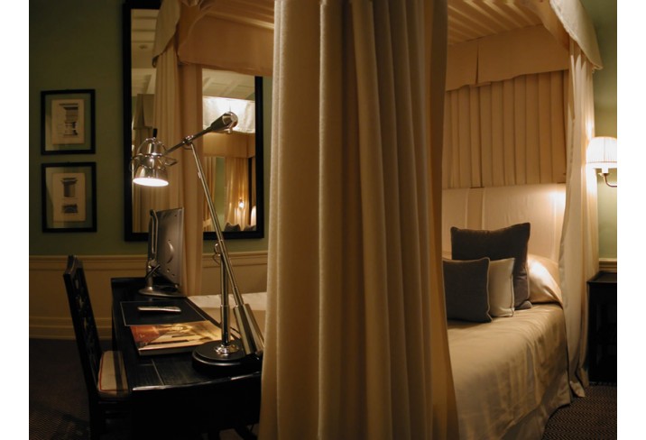 Mr & Mrs Smith - Classic Room