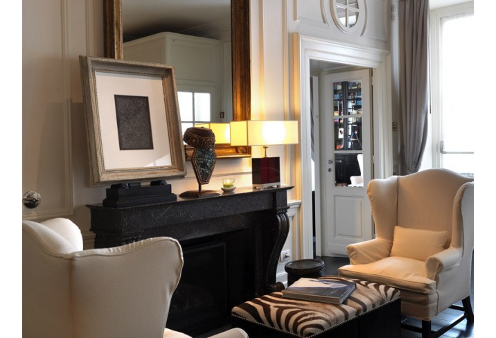 Mr & Mrs Smith - Seating area