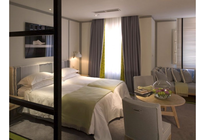 Mr & Mrs Smith - Bedroom