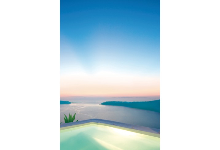 Mr & Mrs Smith - Plunge pool views