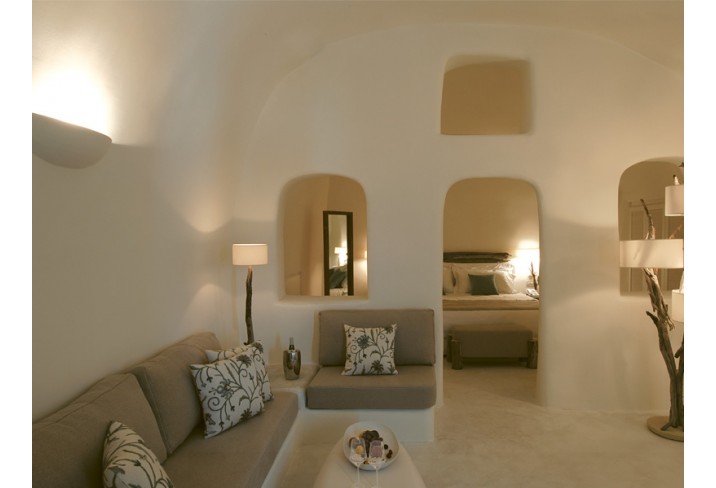 Mr & Mrs Smith - Suite sitting room