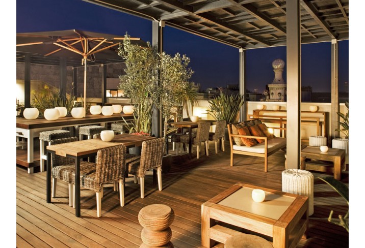 Mr & Mrs Smith - Terrace 