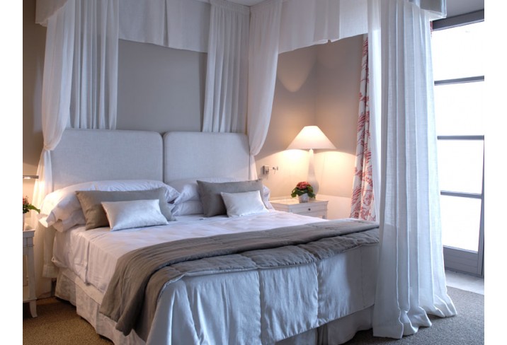 Mr & Mrs Smith - Executive Suite