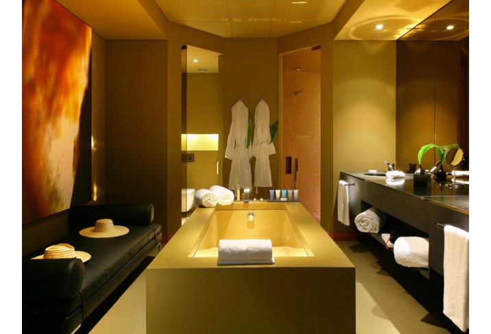 Mr & Mrs Smith - Valley Room bathroom