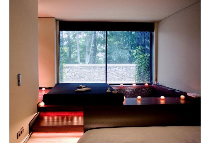 Mr & Mrs Smith - Spa room