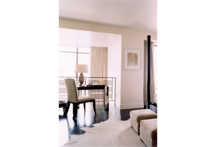 Mr & Mrs Smith - Suite