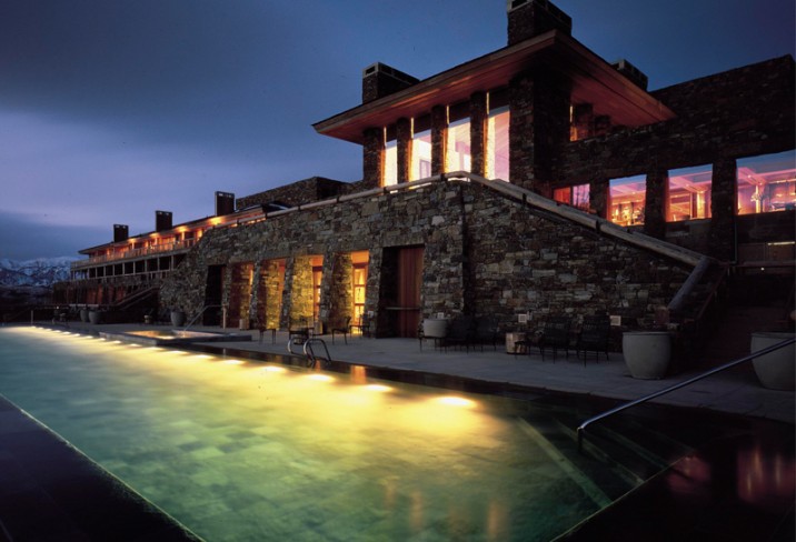 Mr & Mrs Smith - Pool and terrace