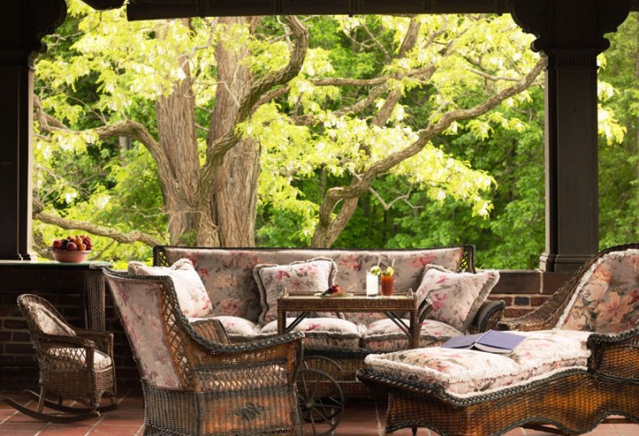 Mr & Mrs Smith - Covered terrace