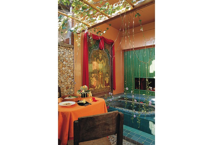 Mr & Mrs Smith - Waroeng Djamoe Spa