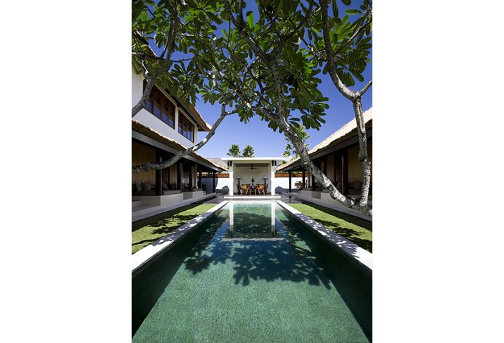 Mr & Mrs Smith - Three-bedroom villa at the Club