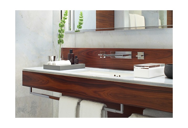 Mr & Mrs Smith - Bathroom detail