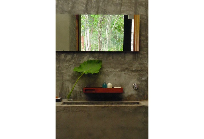 Mr & Mrs Smith - Beachfront View Cabana bathroom