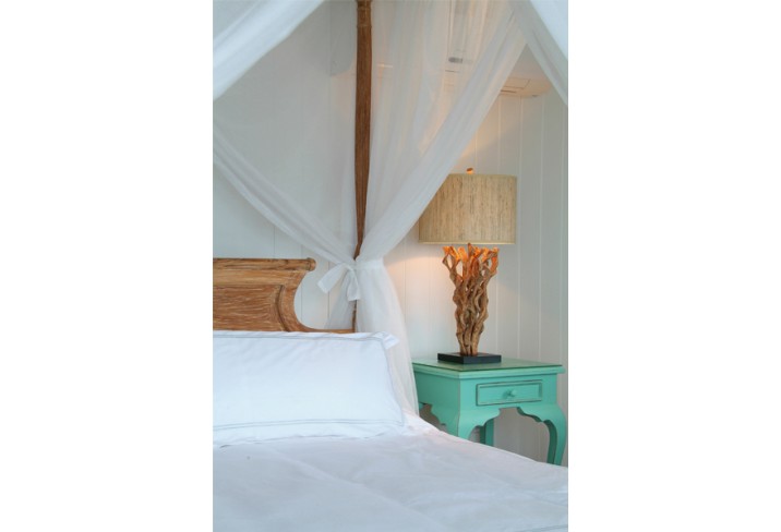 Mr & Mrs Smith - Bedroom