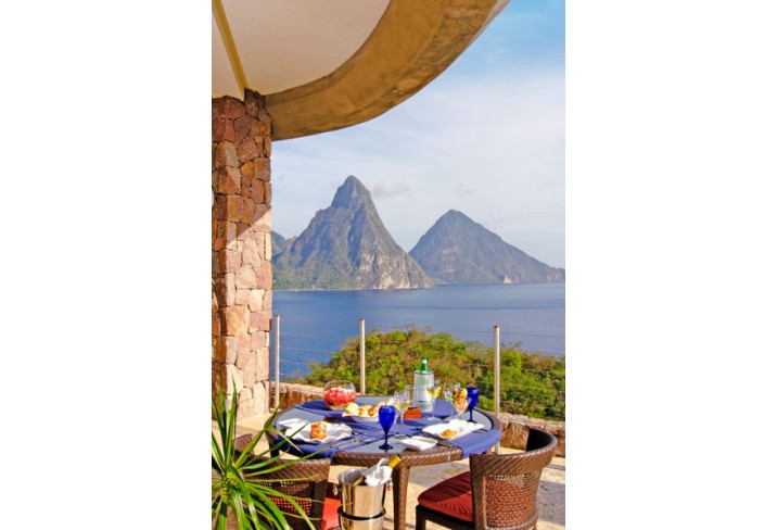 Mr & Mrs Smith - Terrace dining