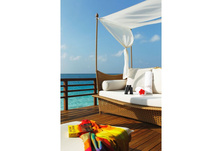 Mr & Mrs Smith - Water Villa deck