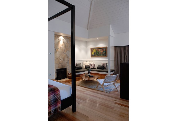 Mr & Mrs Smith - Bedroom