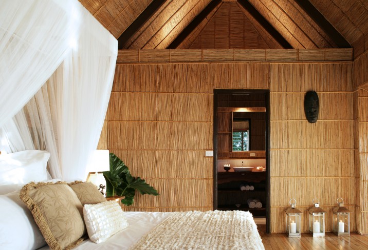 Mr & Mrs Smith - Treehouse Bedroom