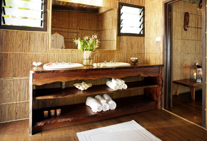 Mr & Mrs Smith - Treehouse bathroom