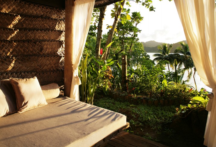 Mr & Mrs Smith - Treehouse balcony